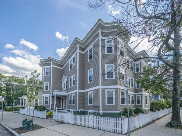 1590 Cambridge St, Cambridge, MA
