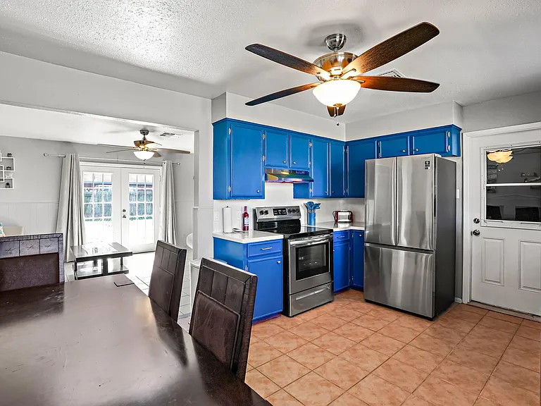 6137 Birchwood Dr — Photo 6