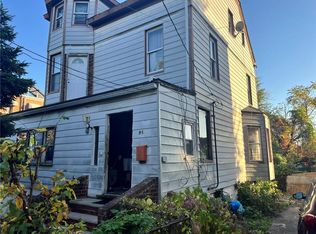 958 E 214th St, Bronx, NY 10469
