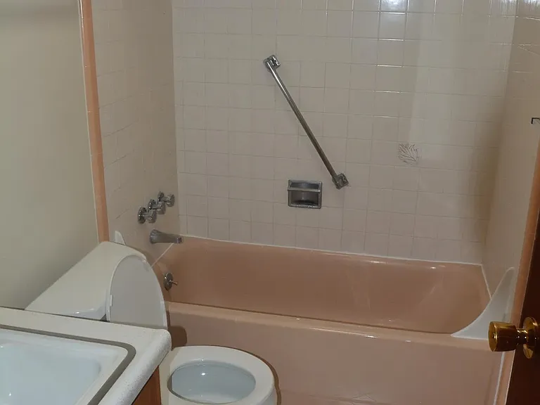 905 Evelyn Ave #7 — Photo 7