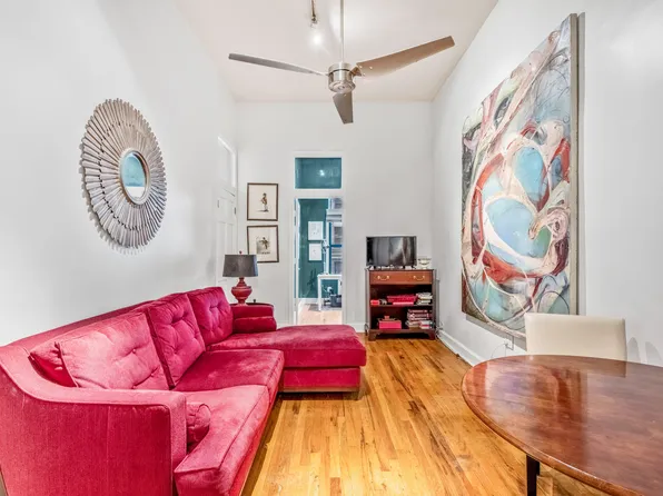 134 West 82nd Street image 1 of 11