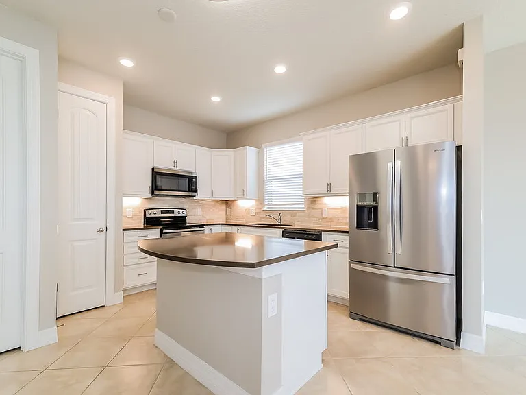 1761 Cayman Cove Cir — Photo 9