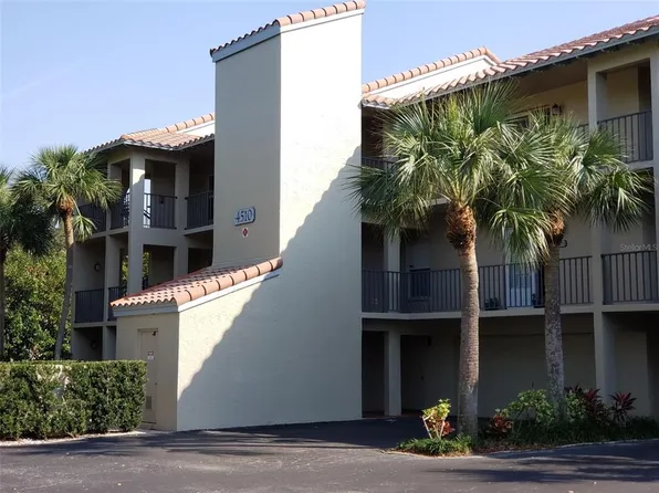 4510 El Conquistador Pkwy APT 207, Bradenton, FL 34210