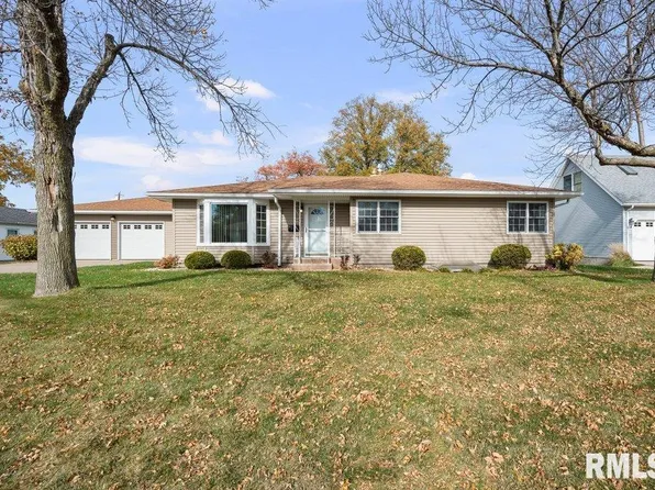 815 Oaklawn Ave, East Moline, IL 61244