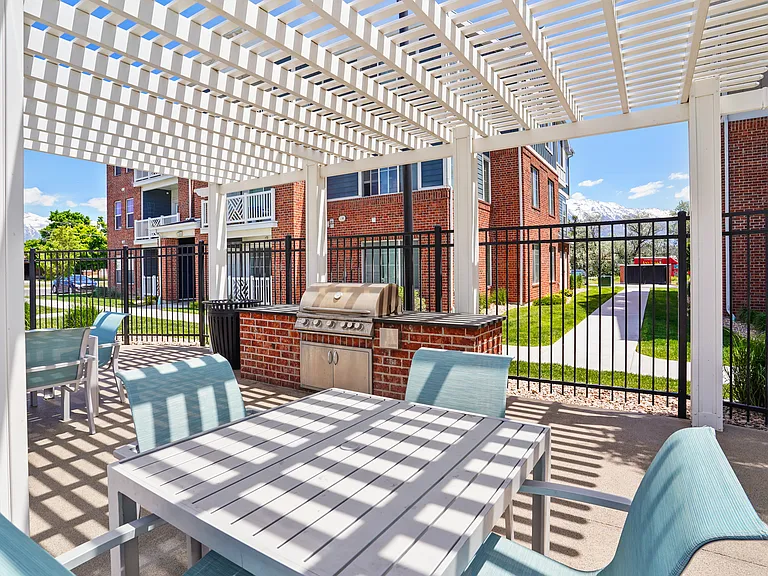 Pool Side Bbq Area