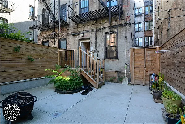 Rented by MySpaceNYC | media 1