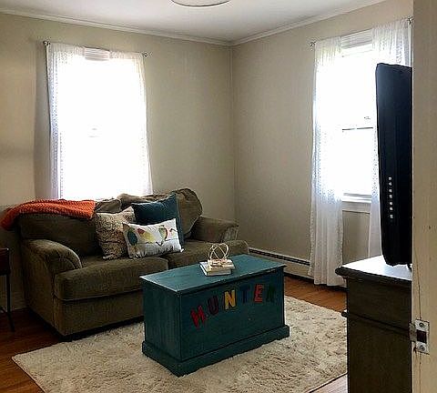 Bedroom/Den 1st floor