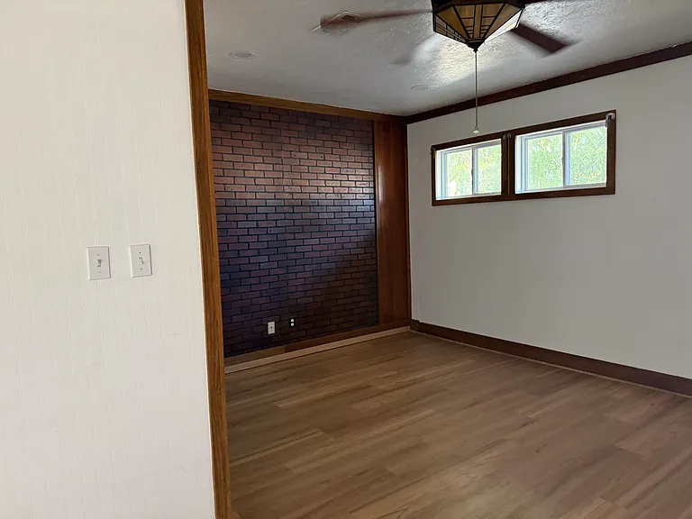 11907 Barrington Way — Photo 3