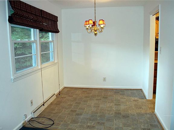 3rd image of 1723 Dublin Dr