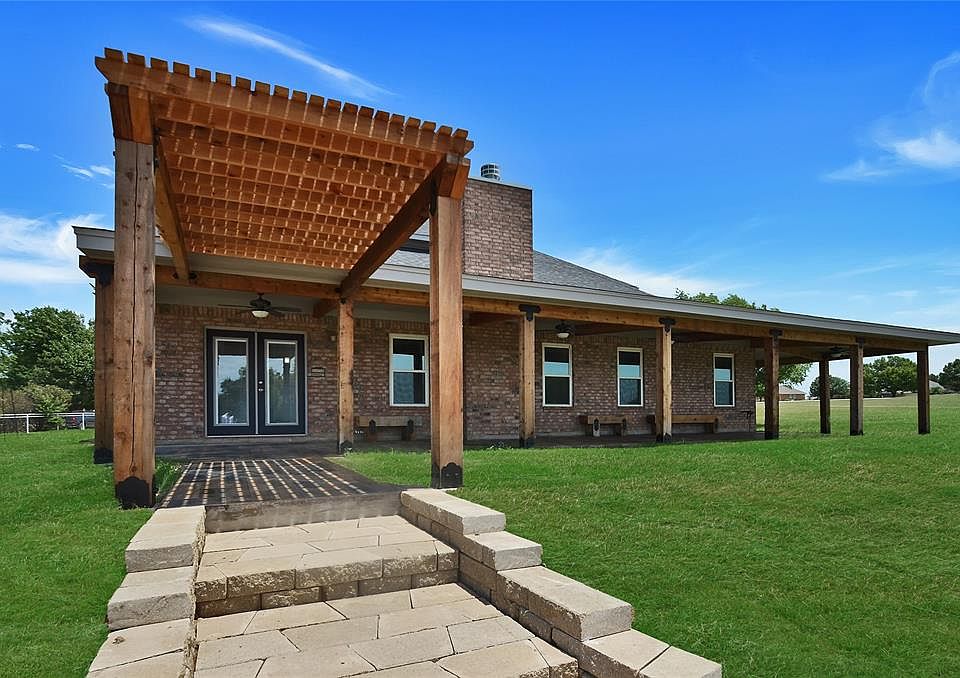1st image of 14709 Meadowland Cir