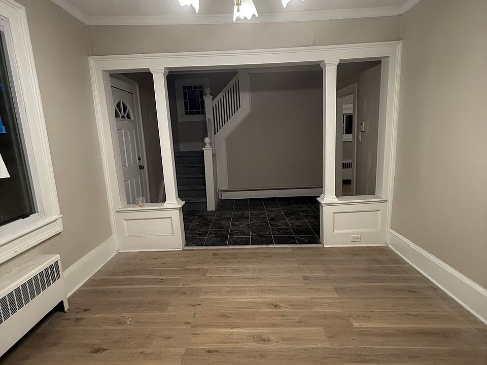 1st image of 510 N Rebecca Ave