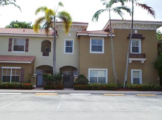 3421 Merrick Ln, Pompano Beach, FL 33063