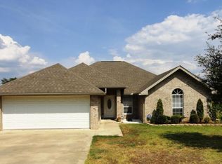 172 Tracie Dr, Leesville, LA 71446
