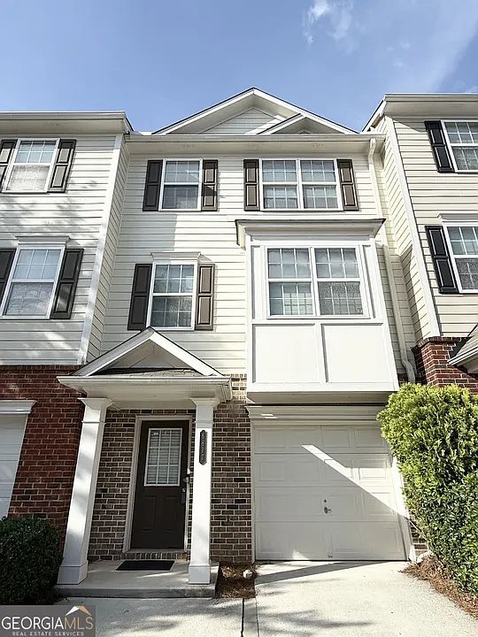 1st image of 6817 Blackstone Pl #0