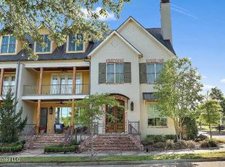 202 Eastpark St, Ridgeland, MS 39157