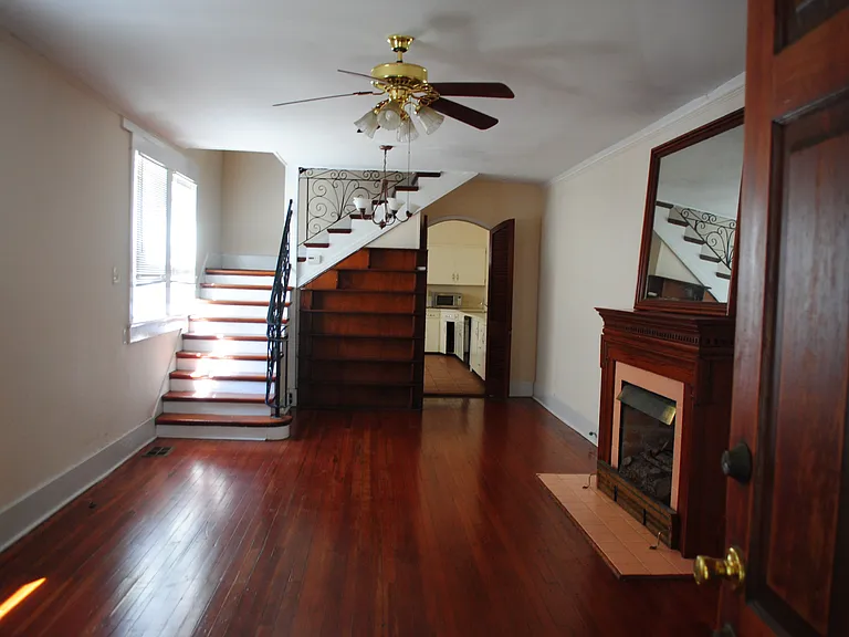 2328 Nashville Ave #2328 — Photo 5
