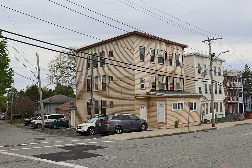 236 E Haverhill St, Lawrence, MA 01841 | Zillow