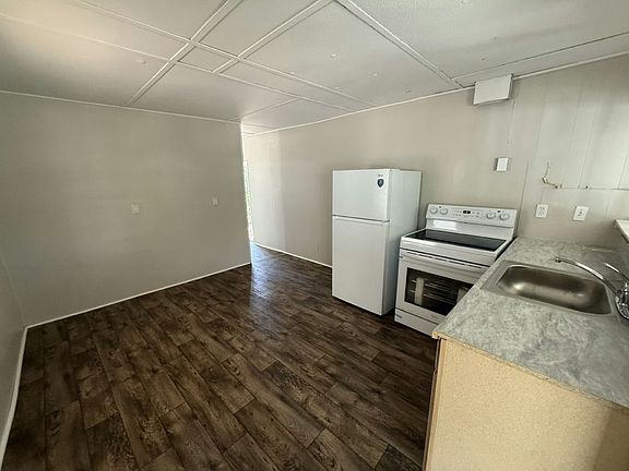 3rd image of 130 S Suncoast Blvd #491