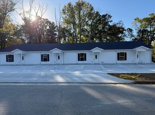 409 W Waggoner St, Tullahoma, TN 37388