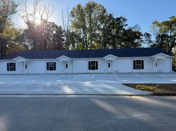 409 W Waggoner St, Tullahoma, TN 37388