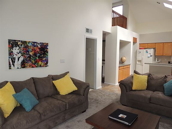 4th image of 845 Kristi Ln