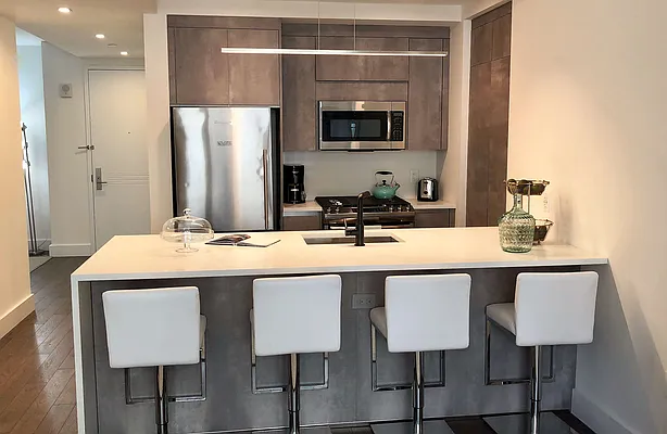 Rented by Kahen Properties | media 33