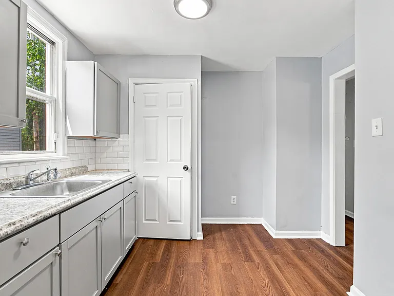 12151 Wayburn St — Photo 12