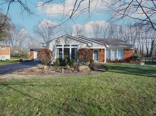 8336 Darlene Dr, West Chester, OH 45069