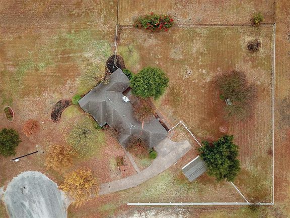4th image of 142 Tugaloo Cir