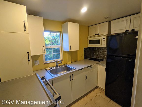 5th image of 145 E Grandview Ave #10588425