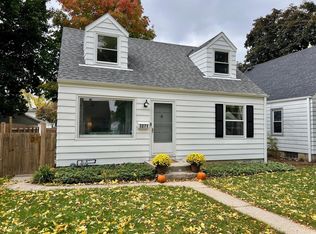 3271 N 86th St, Milwaukee, WI 53222