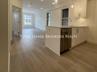 22633 Selkirk Ave #215, Maple Ridge, BC V2X6H9