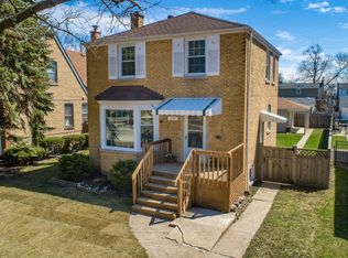 7707 W Berwyn Ave, Chicago, IL
