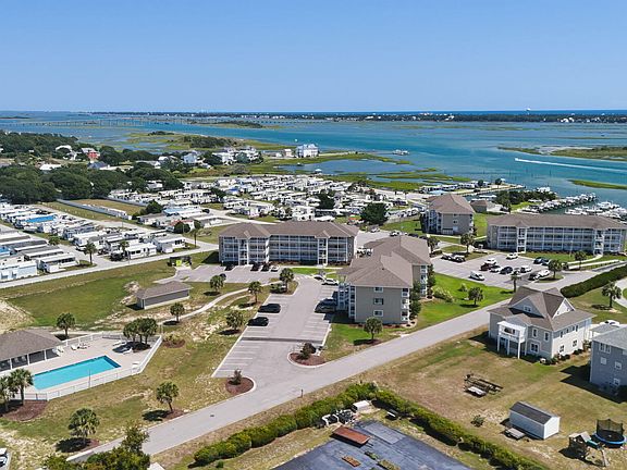 2nd image of 650 Cedar Point Boulevard #C11