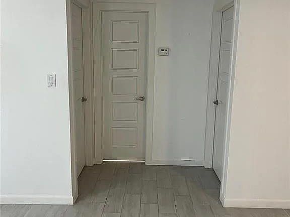 5th image of 1624 W Marlin Blvd