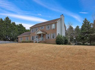8819 Tangletree Dr, Linden, NC 28356