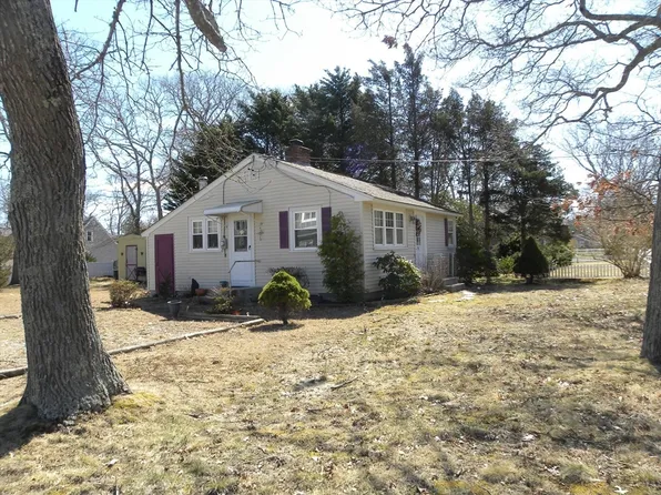 190 Maravista Ave, East Falmouth, MA 02536