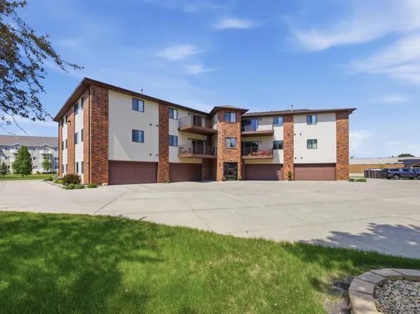 2629 35th Ave S APT 305, Fargo, ND 58104