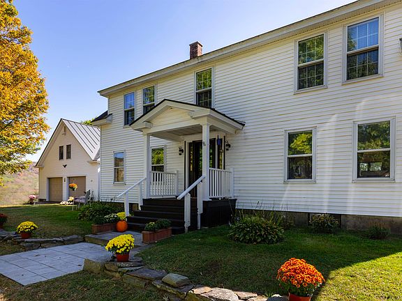 3rd image of 52 Farr Road