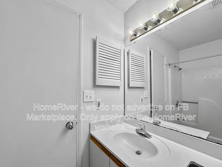 2921 Oaktop Cir — Photo 12