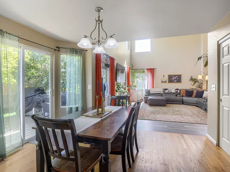 4333 Mount Lincoln St — Photo 9