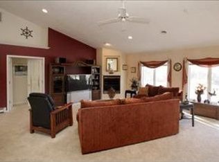 337 Lakeshore Dr, Battle Creek, MI 49015