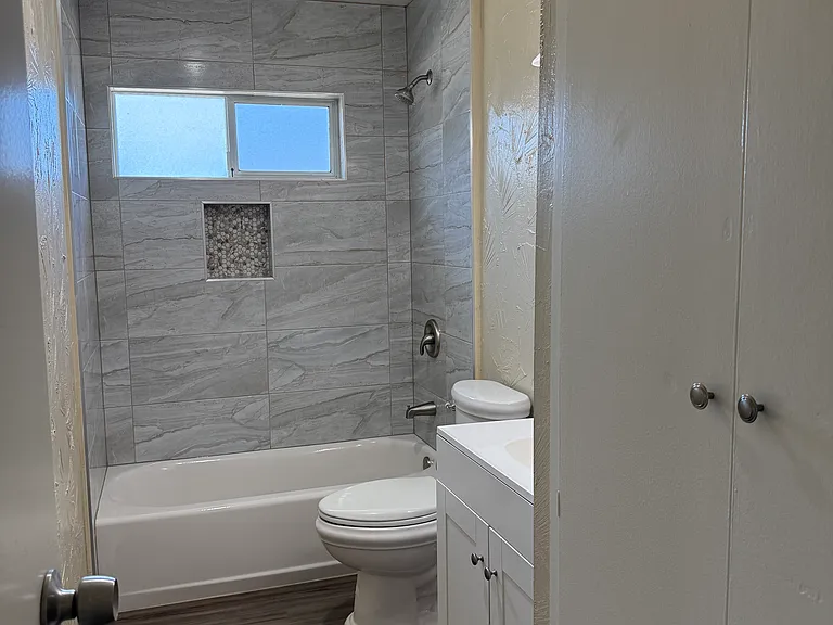 1693 Blackwall Dr — Photo 9