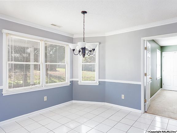 5th image of 144 Kingswood Dr