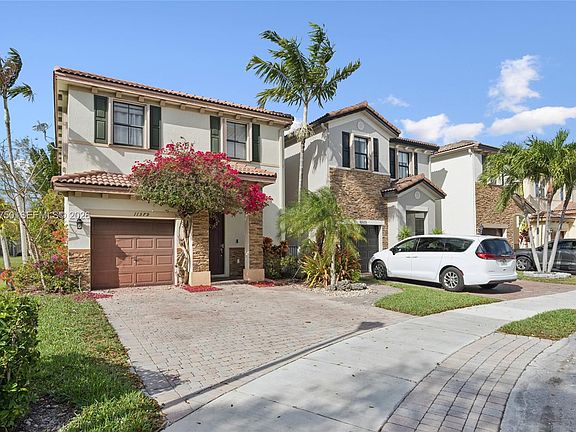 2nd image of 11379 SW 239th St
