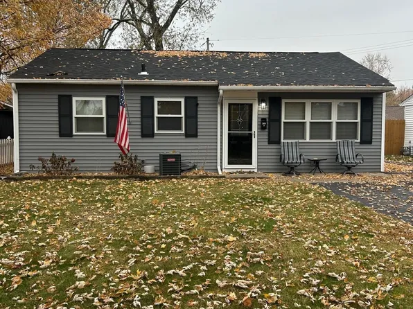 2414 E Devonshire Rd, Springfield, IL 62703