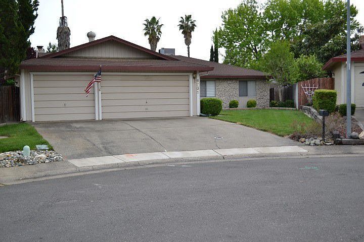 1st image of 6731 Canoe Birch Ct