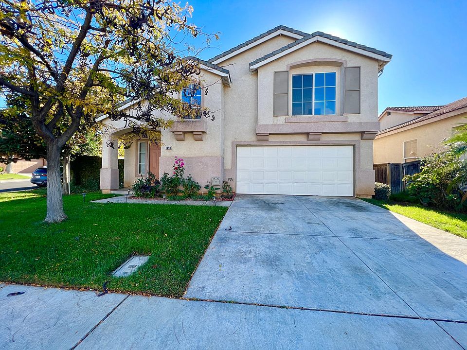 1st image of 1090 Sunbeam Ln