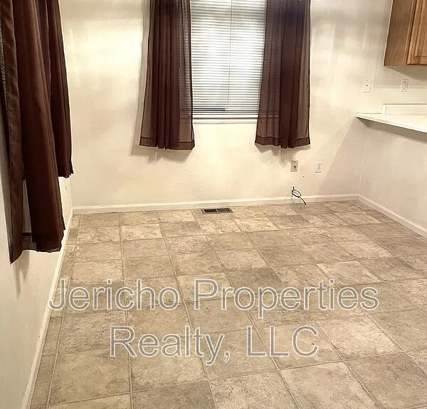 5217 Dudley St — Photo 4