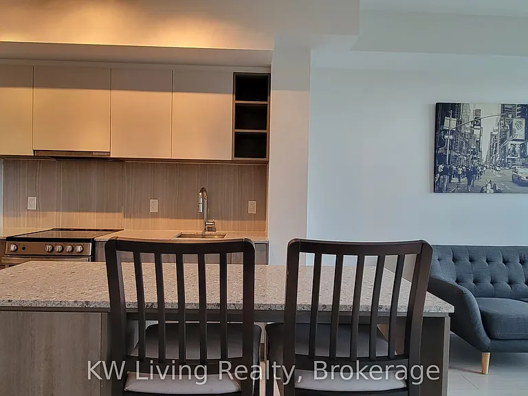 31 Tippett Rd #1117 — Photo 2